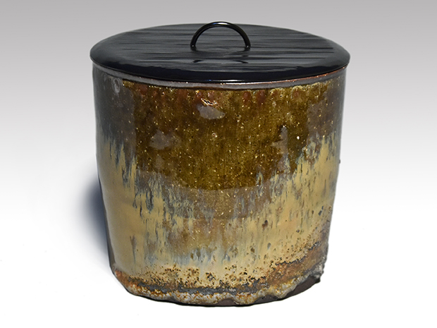 萩灰被寸胴水指 十三代 坂田泥華(作) 共箱 誂え塗蓋 | 古美術ささき