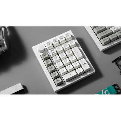 キークロン テンキー Q0 Max(赤軸) ［有線・ワイヤレス /Bluetooth