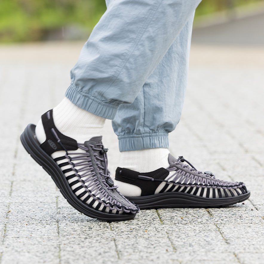 Men's UNEEK Magnet/Steel Grey Sandal | KEEN | KEEN Footwear