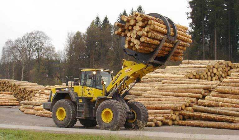 丸太をつかむホイールローダー | つみこむ | けんせつきかいだいずかん