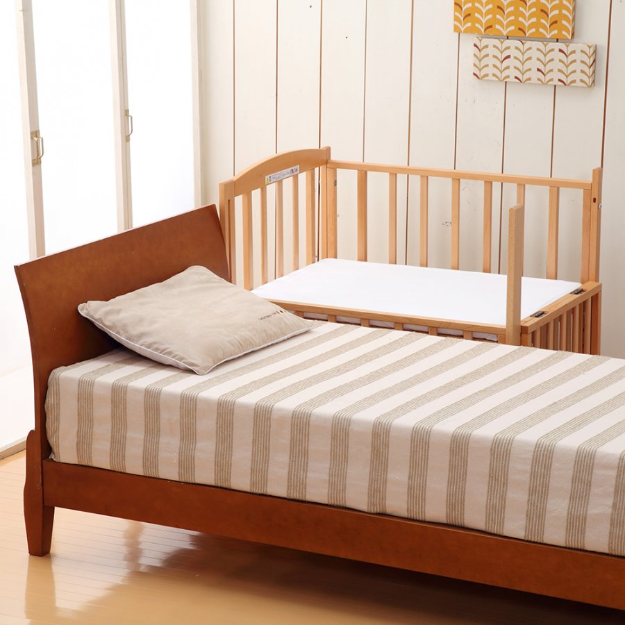 日本製 添い寝ツーオープンミニベッド（ナチュラル）」について