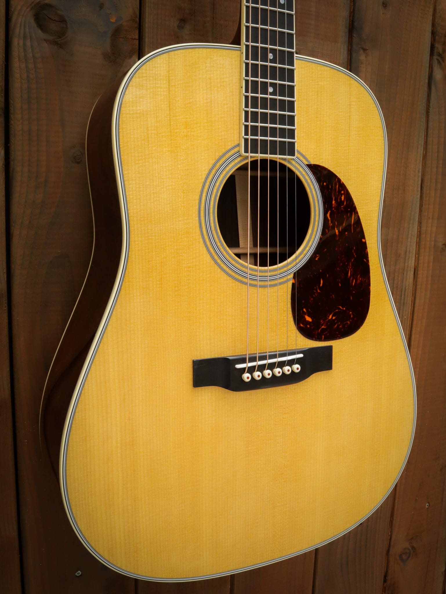Martin D-35 - Kauffmann's Guitar Store