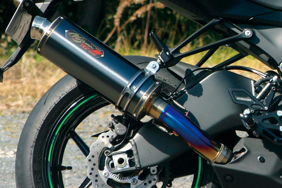 ノジマエンジニアリングのGTシリーズに、ニンジャZX-6R用スリップオン