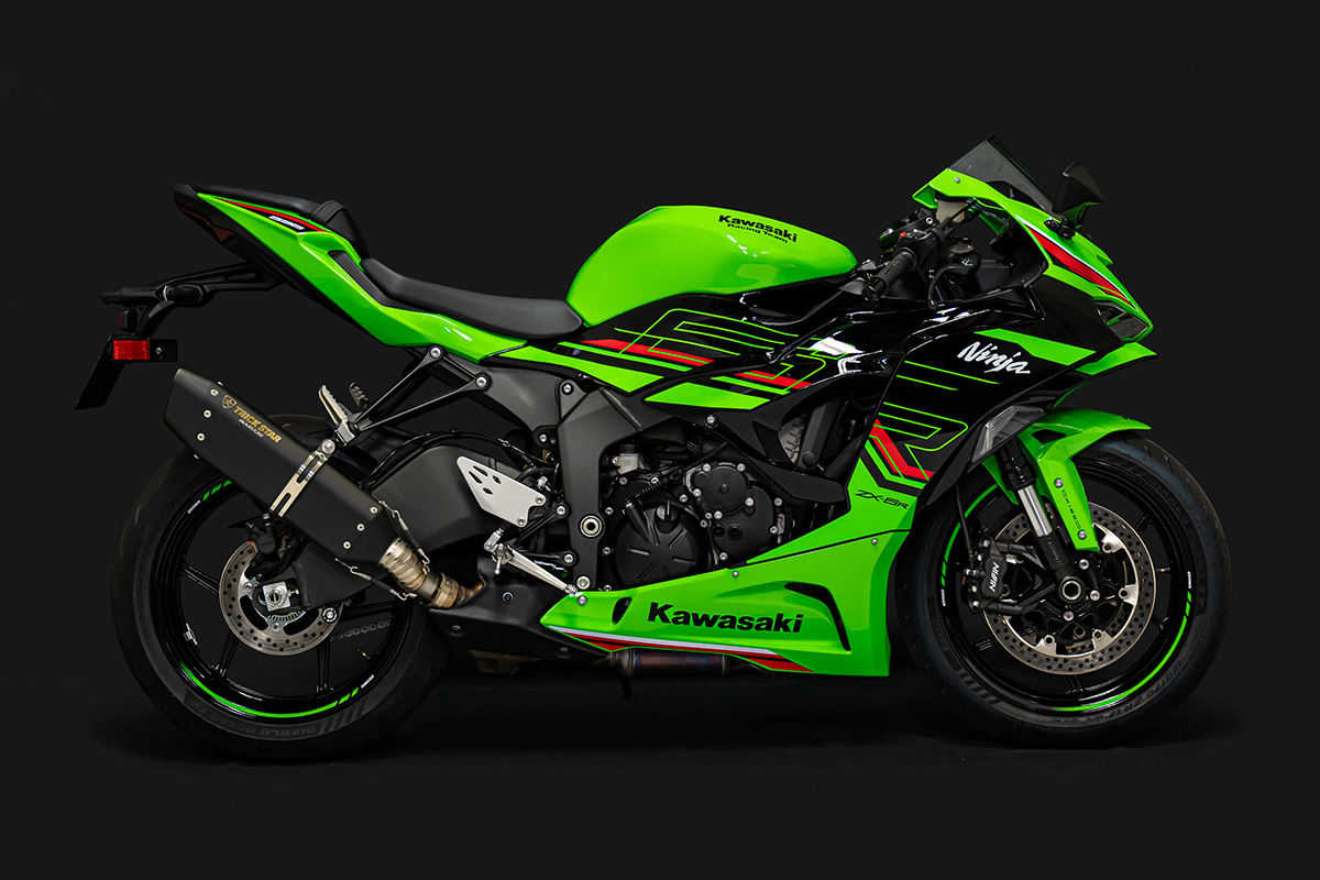 トリックスターから2024年式Ninja ZX-6R対応スリップオンマフラーが