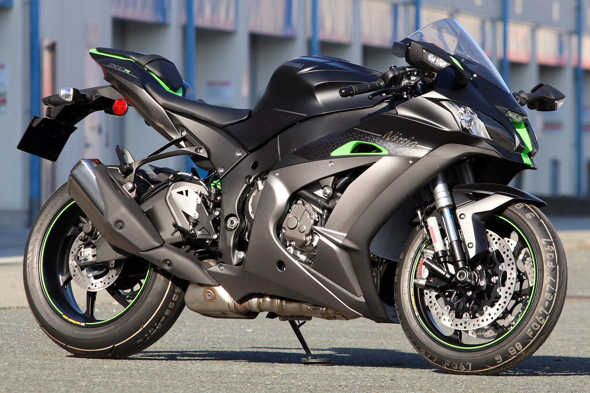電子制御サス“KECS”を装備した豪華モデル／Ninja ZX-10R SE(2018