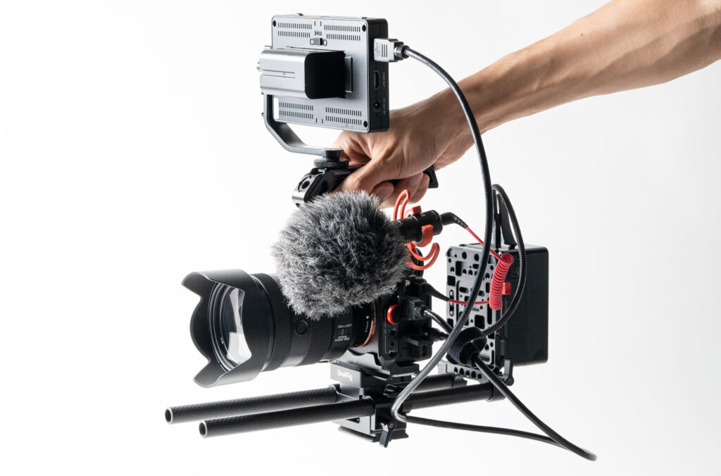 カメラリグ沼】ミラーレスカメラをカメラリグでプロ仕様にバージョン