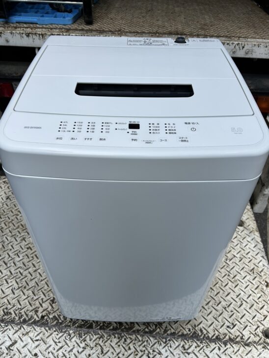 世田谷区若林【出張買取】アイリスオーヤマ 2024年製の洗濯機 IAW-T504