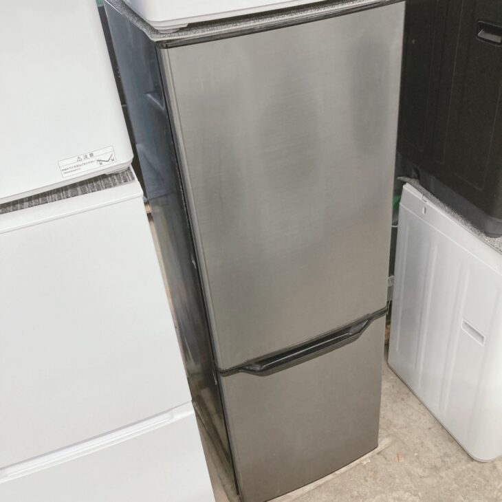福井県若狭町へ出張買取 山善 冷凍冷蔵庫 PJKFR-D170 2023年製 使用感