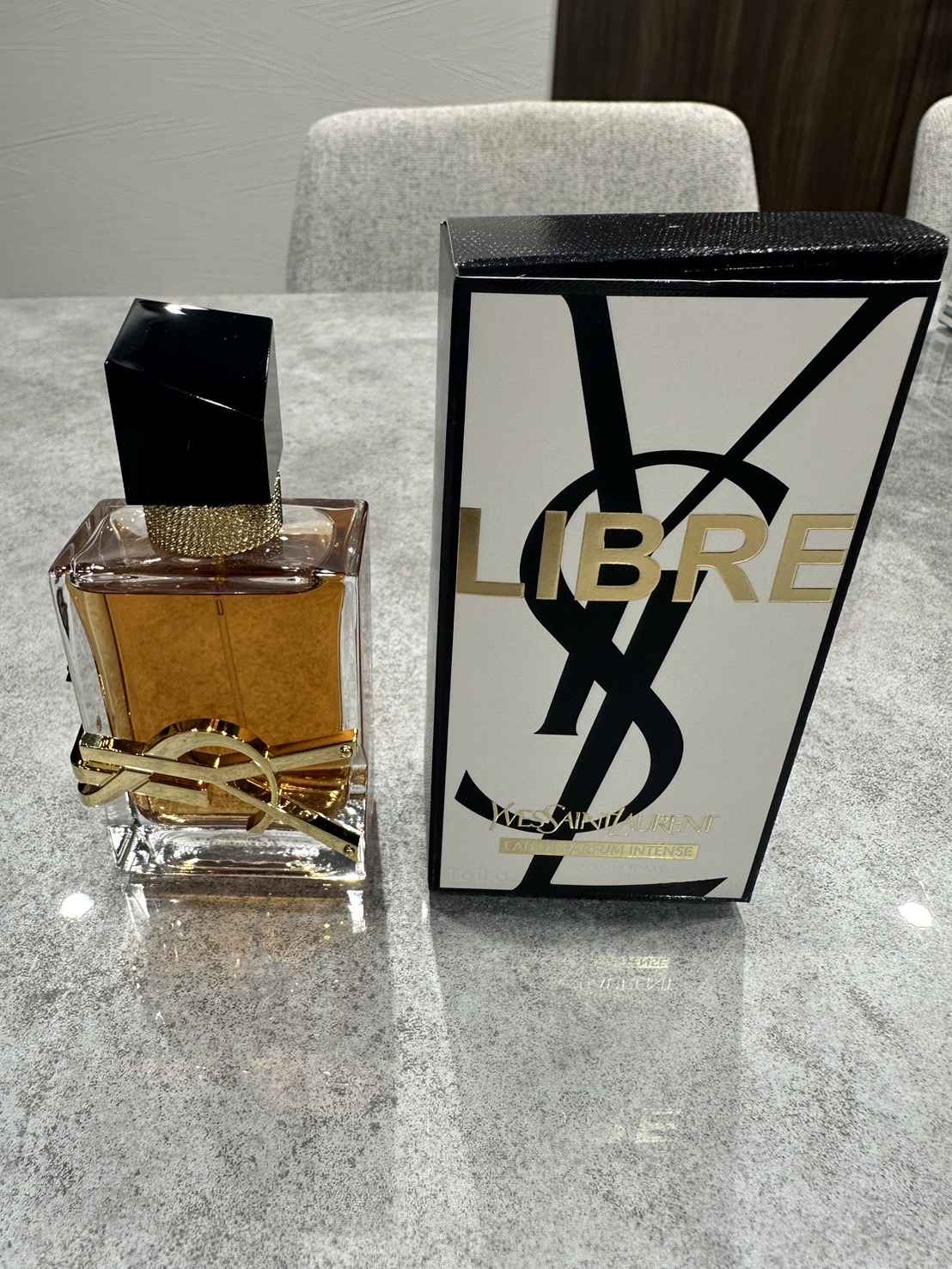 イヴ・サンローラン リブレ オーデパルファム アンタンス 香水 50ml