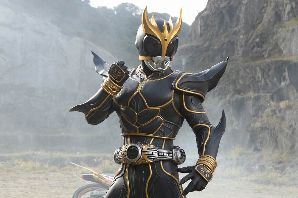 仮面ライダークウガ アルティメットフォーム (ダークアイズVer