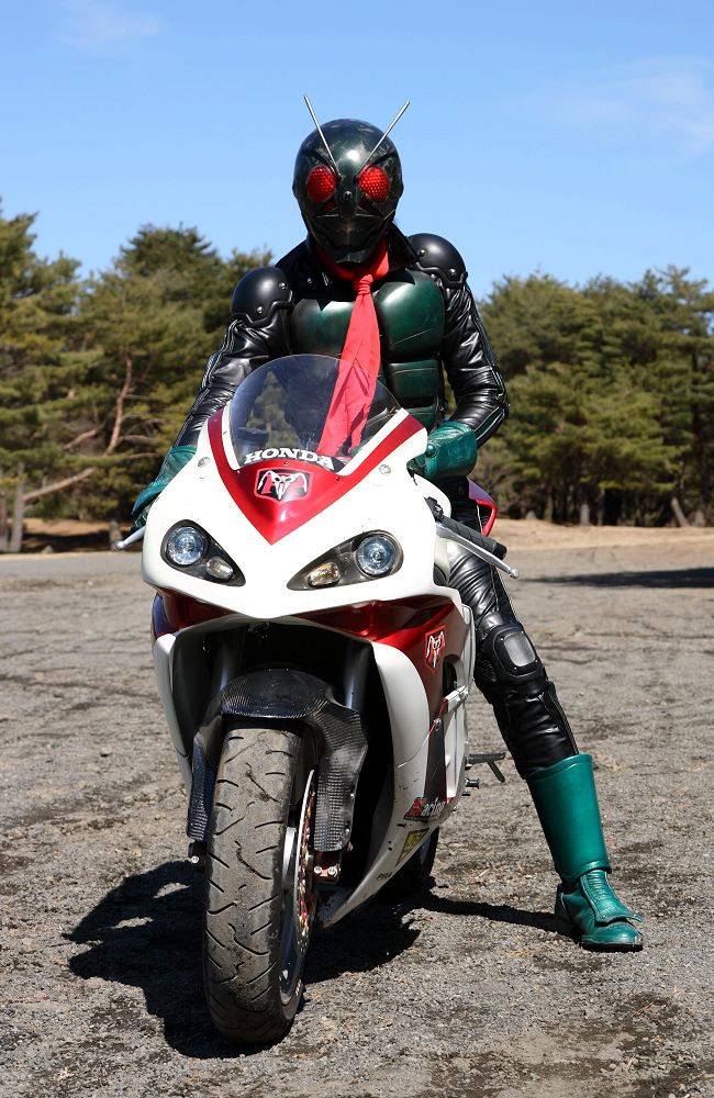 サイクロン1号（THE NEXT） | 仮面ライダー図鑑 | 東映
