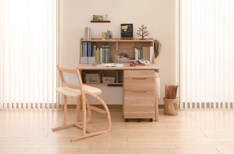 学習机・勉強机ならカリモク家具｜ピュアナチュール | 国産家具