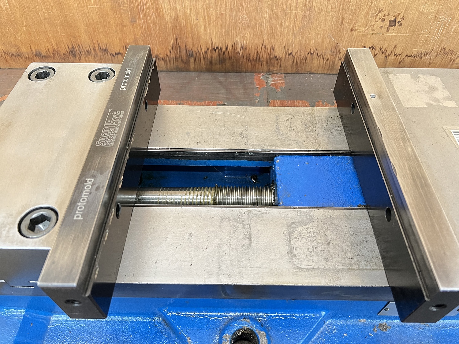 C149119 精密マシンバイス KURT | 株式会社 小林機械