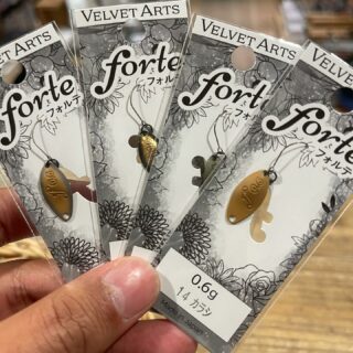 ベルベットアーツ！！デイジー0.4g店頭販売開始！！全色セットお一人様