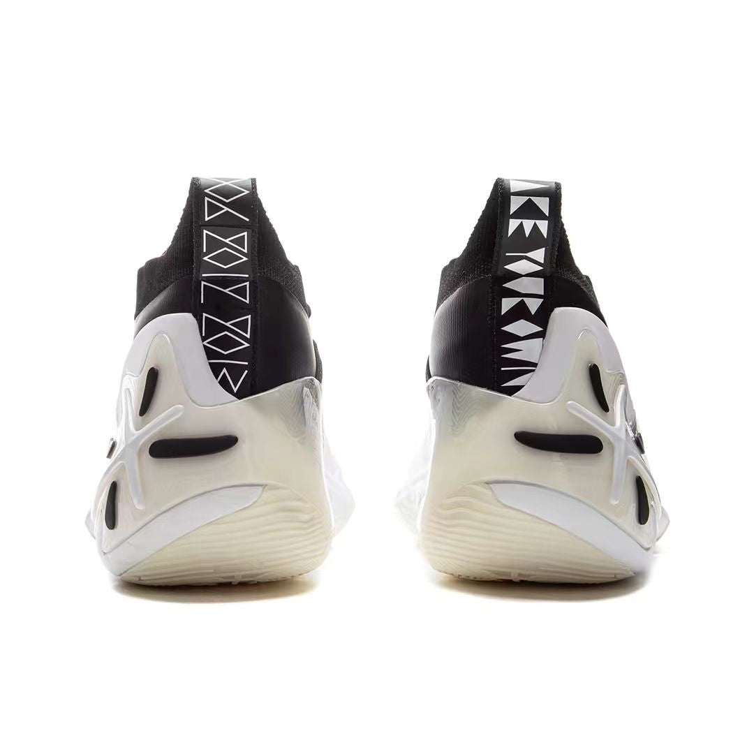 LiNing Way of Wade 11 'White Hot'