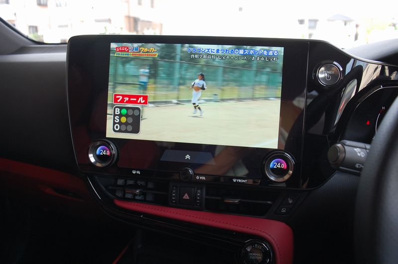 レクサス NXにブルーバナナ99TV/ナビコントローラーと、アクティブ