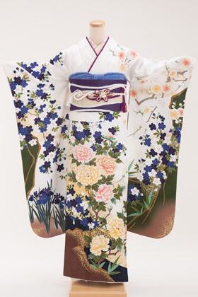 正絹・振袖レンタル【姉妹・友人向け】140199 菜々緒 白地 牡丹に菖蒲