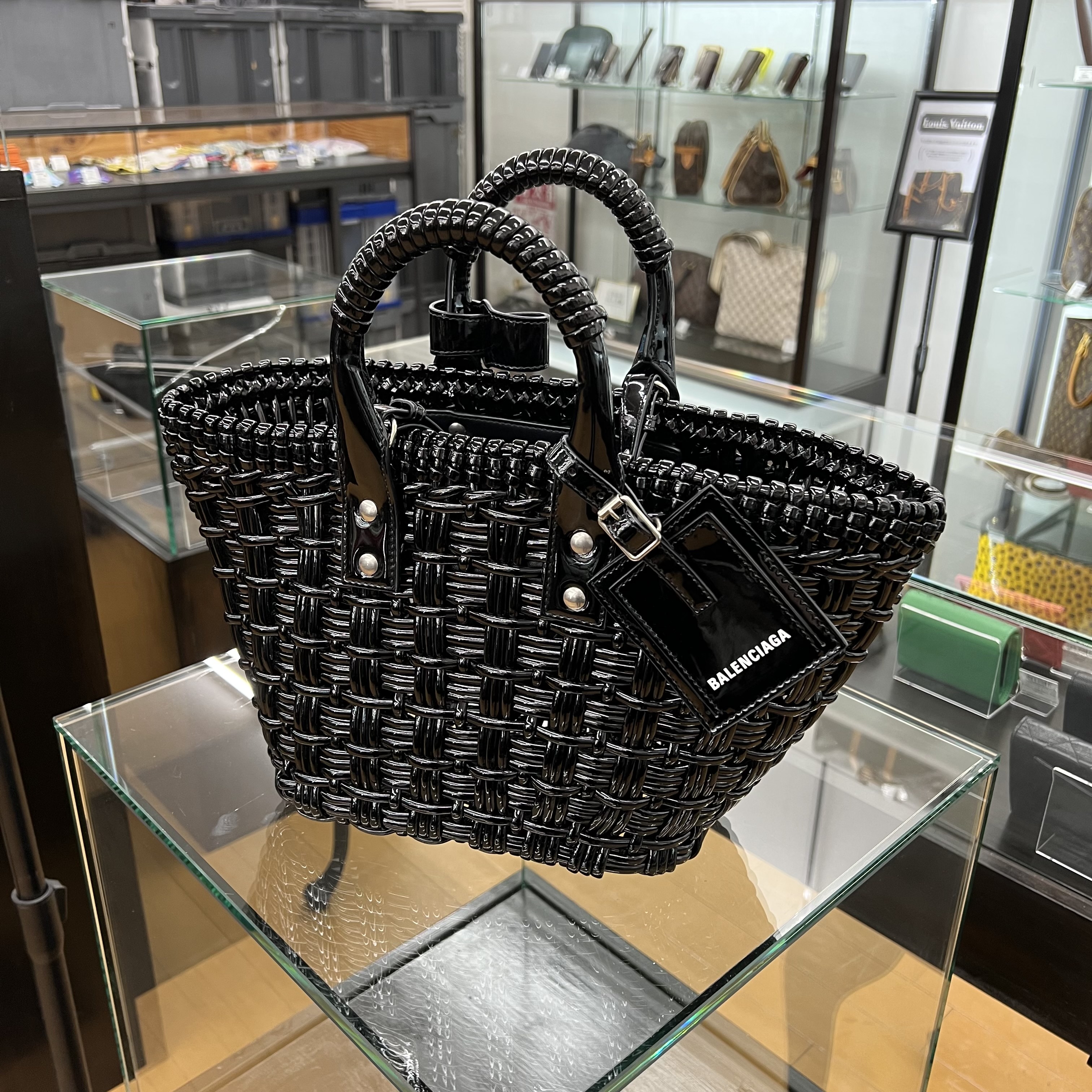 BALENCIAGA/ バレンシアガ】ビストロ バスケットバッグ【買取入荷情報