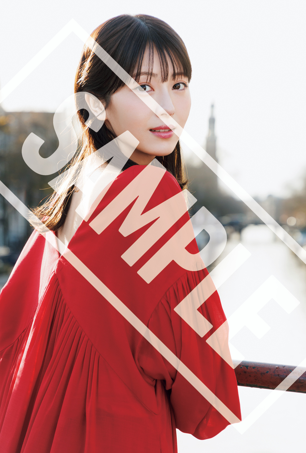 浜辺美波写真集 25 / 榊原 裕一【著】 - 紀伊國屋書店ウェブストア