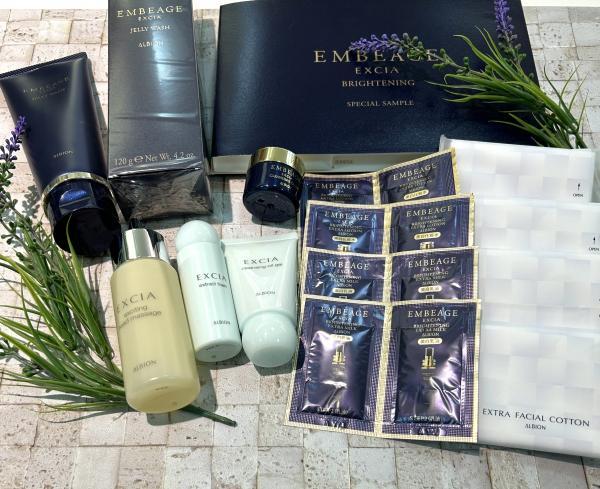 アルビオン エクシア アンべアージュ ジェリー ウォッシュ｜紹介記事