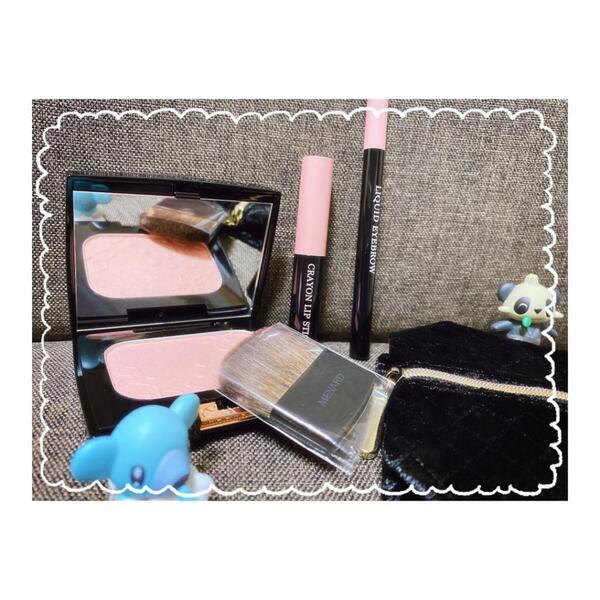 メナード シャイニングコフレⅨ(2020)｜紹介記事｜キレイエ