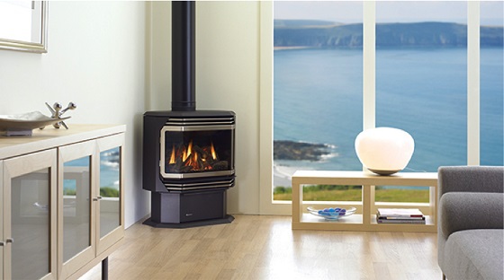 都市ガス利用でランニングコストが安い、メンテナンスも楽なガス暖炉