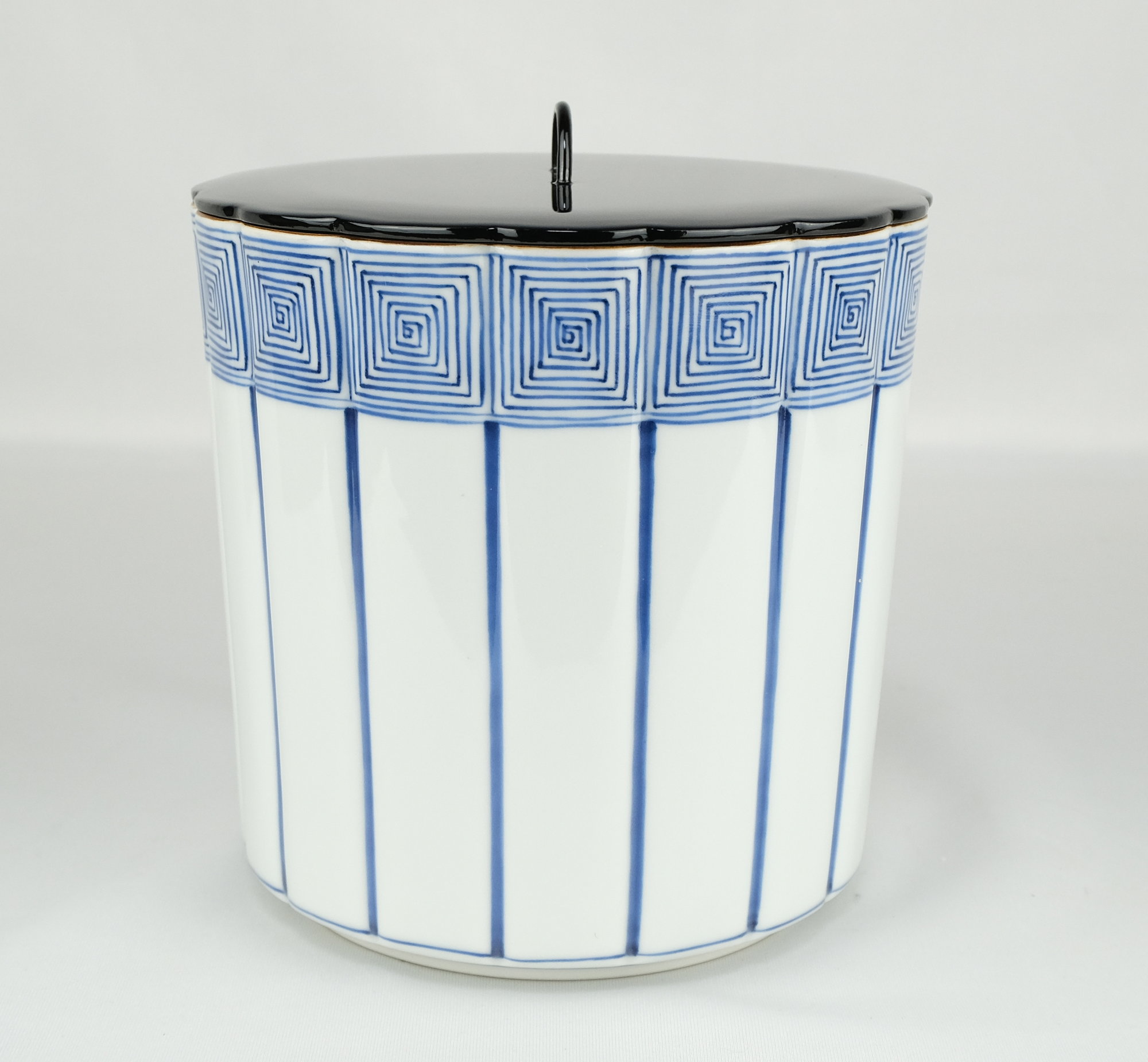 栗山園オンライン通販部 / 【出物】 染付桶側（桶川）水指 西村徳泉