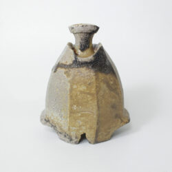 隠﨑 隆一 備前三足花器 | しぶや黒田陶苑