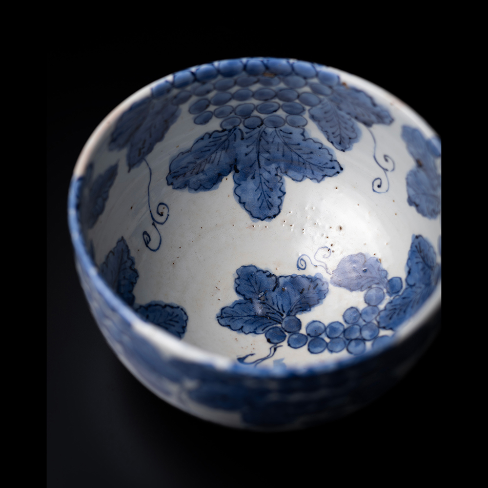 荒川豊蔵 染付葡萄水指 | しぶや黒田陶苑