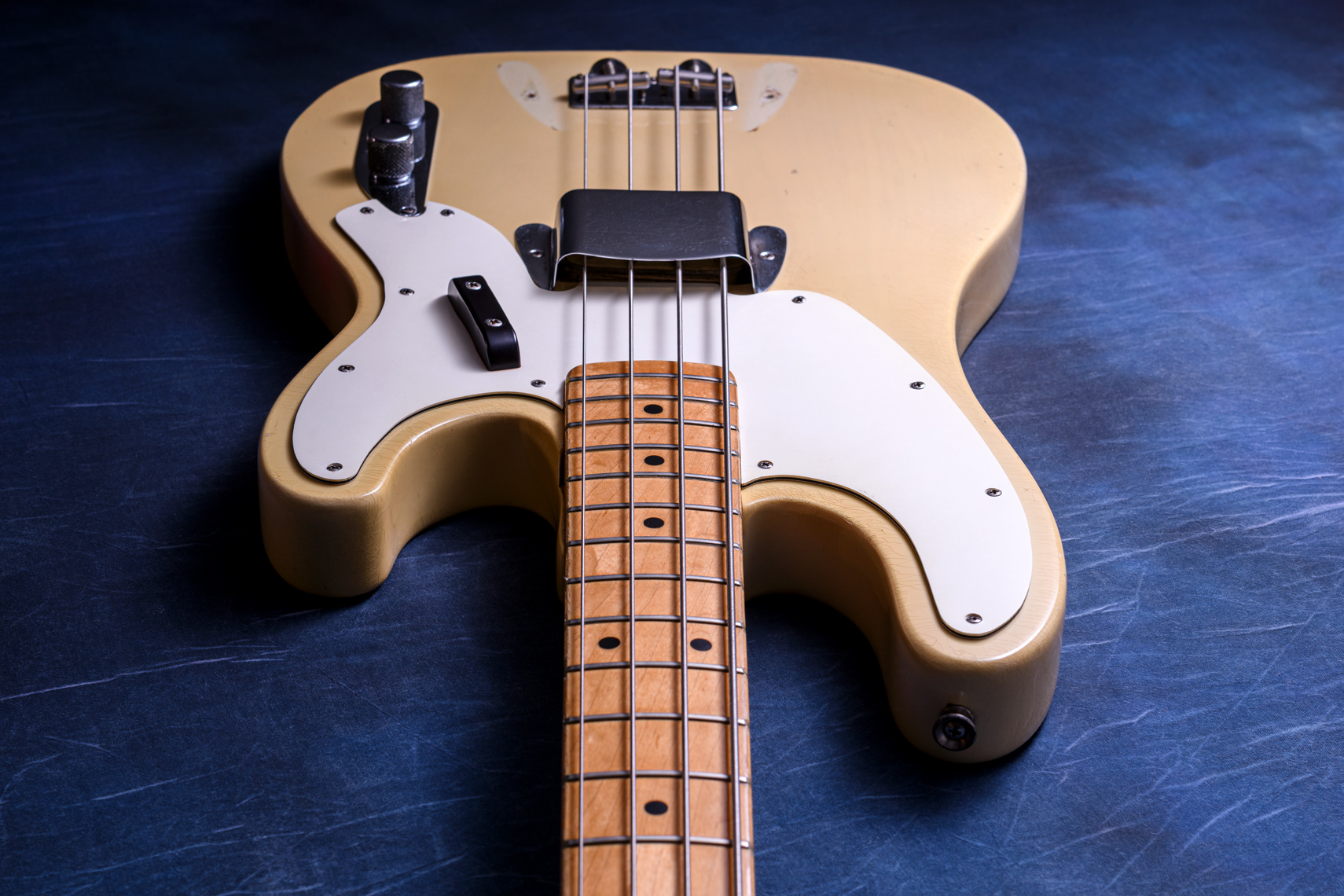 Vintage Bass Collection | お茶の水駅前店