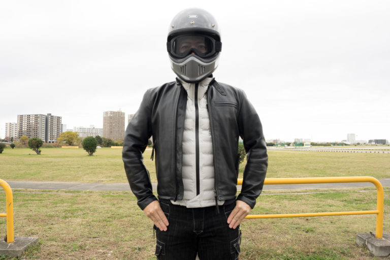 クシタニのミッドレイヤーを使って電熱いらずの冬を過ごそう