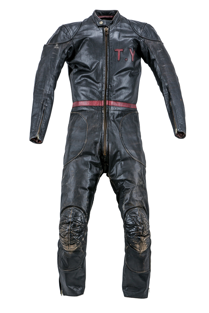 クシタニのブランド紹介・バイク用品のクシタニ｜KUSHITANI JAPAN