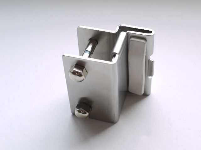 アトラス #931 ラバトリーストライク 外開 木捻子穴付【ヘアーライン