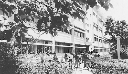 キャンパスグラフティ【1990年～1999年】 | 九州産業大学