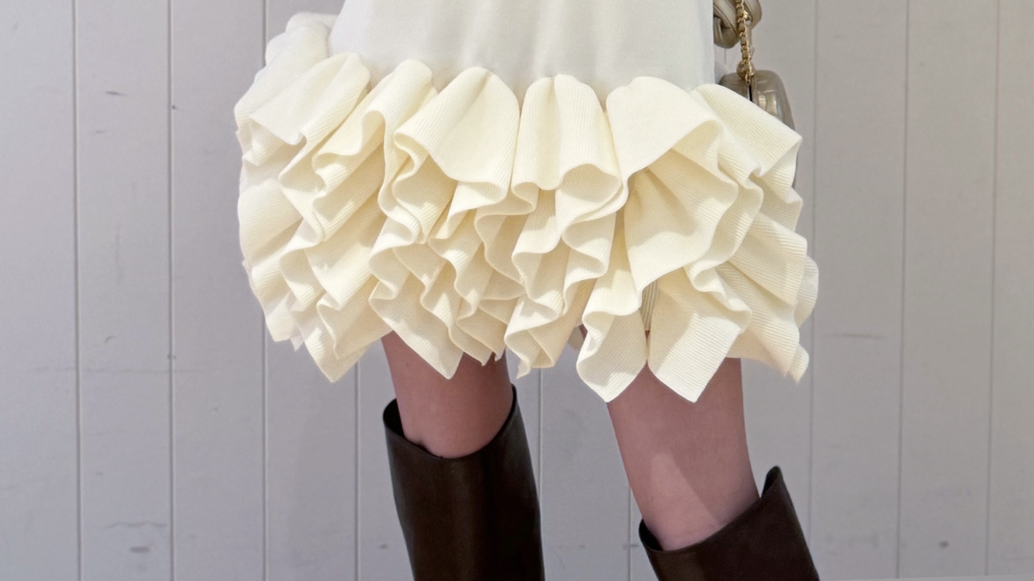 Ruffled-Hem Polo Dress - HIAND