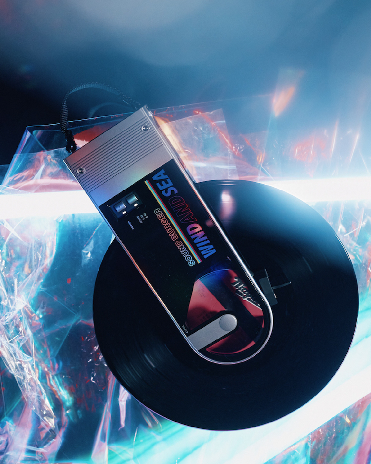 A nostalgic yet new sound burger. A futuristic collaboration