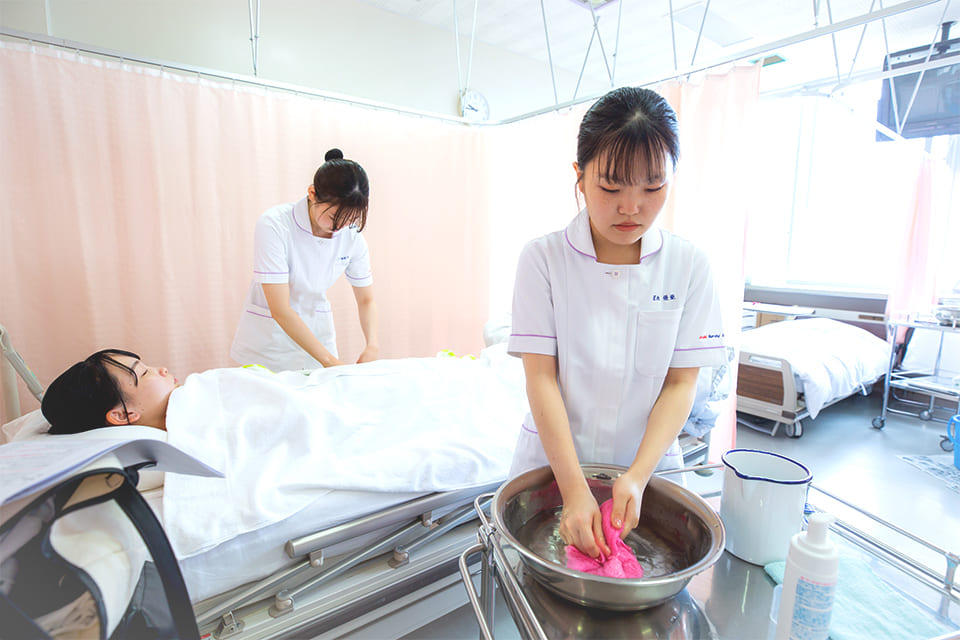 カリキュラム紹介 - 旭中央病院附属看護専門学校