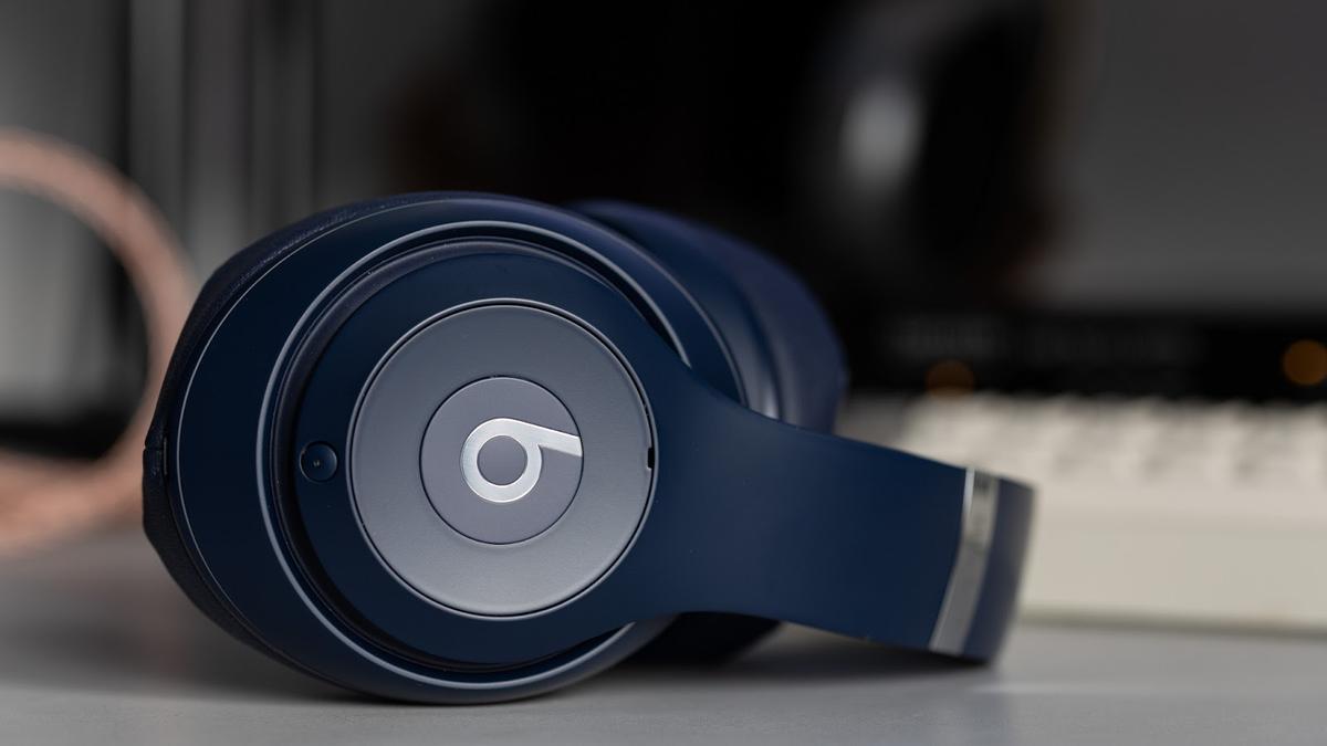 Review: Beats Studio3 Wireless - Out of Touch | Headphonesty