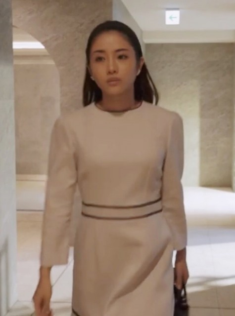 速報】石原さとみさんドラマ 着用 CELFORDレースワンピース☆多数