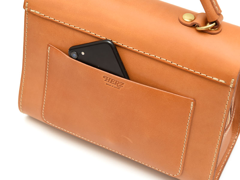 あおりポケットで使いやすい本革レディースハンドバッグ / 革鞄のHERZ