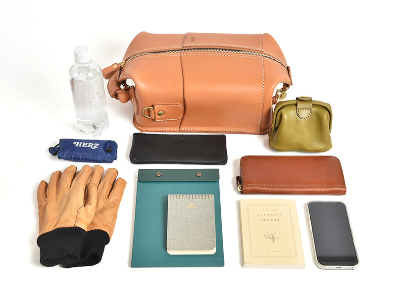 革を布のように折り込んだカブトムシ・2wayショルダーバッグ / 革鞄の