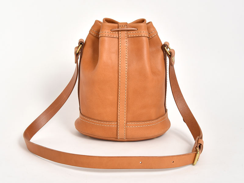 2サイズで選べる革製巾着ショルダーポシェット / 革鞄のHERZ(ヘルツ