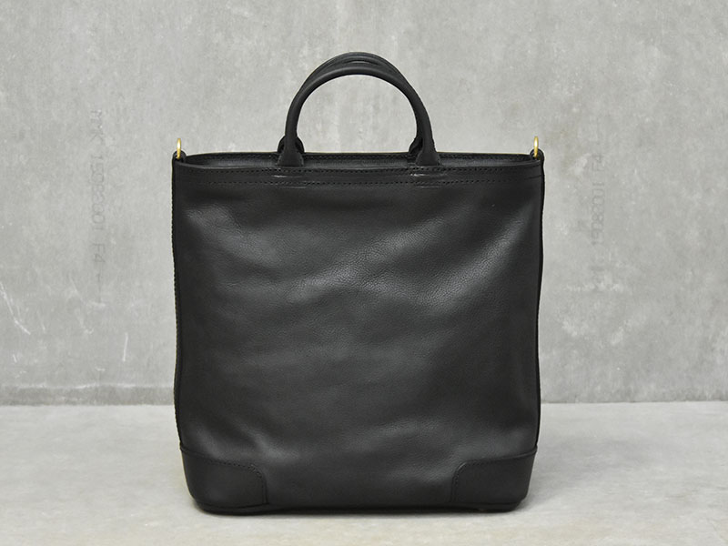 ビジネスにも小旅行にも使える2wayタイプの総革トートバッグ / 革鞄の