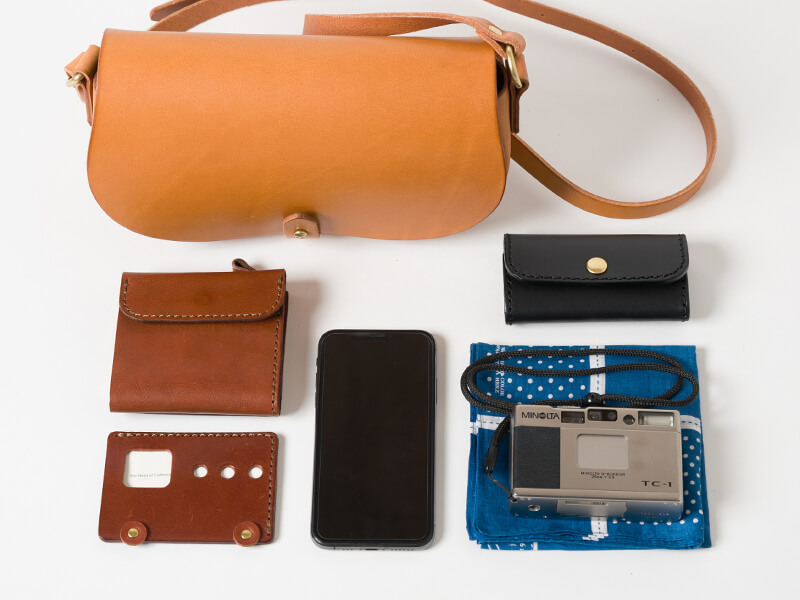 新作：ギボシミニショルダー(CP-8)｜革鞄・革小物のHERZ公式通販