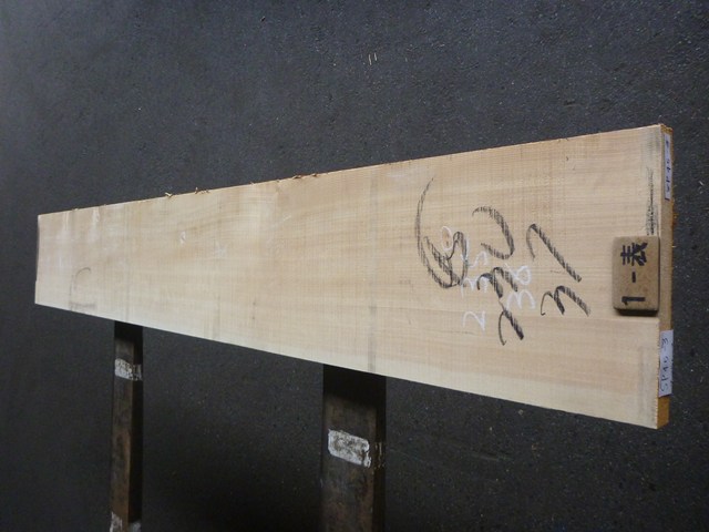 スプルース 平板セット – 柾目（建具・建築・楽器・木工） 45mm | 無垢