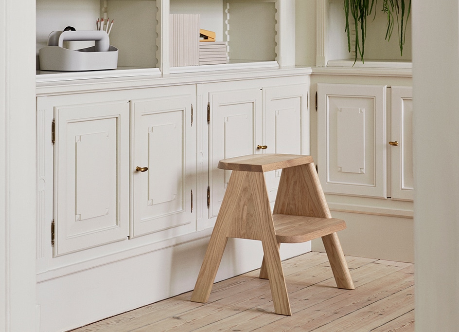 BUTLER / H49.5 - スツール | 【公式】HAYオンラインストア