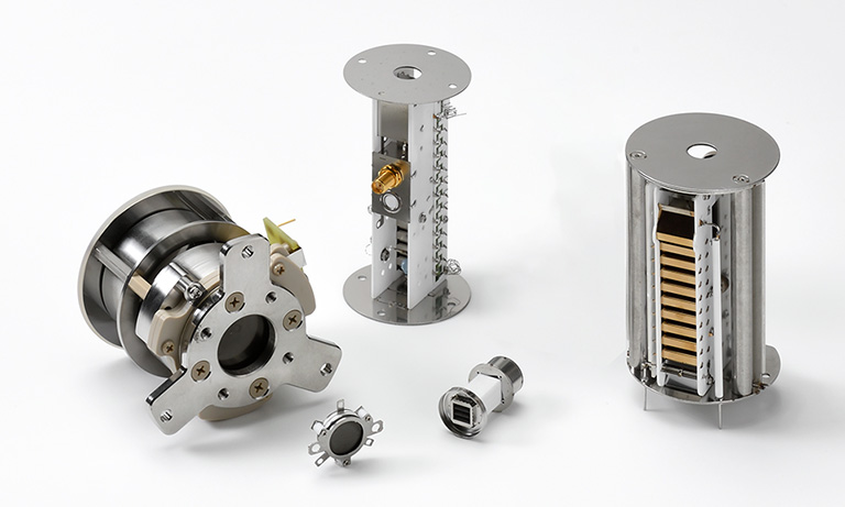 ヒッグス粒子を探る | 浜松ホトニクス