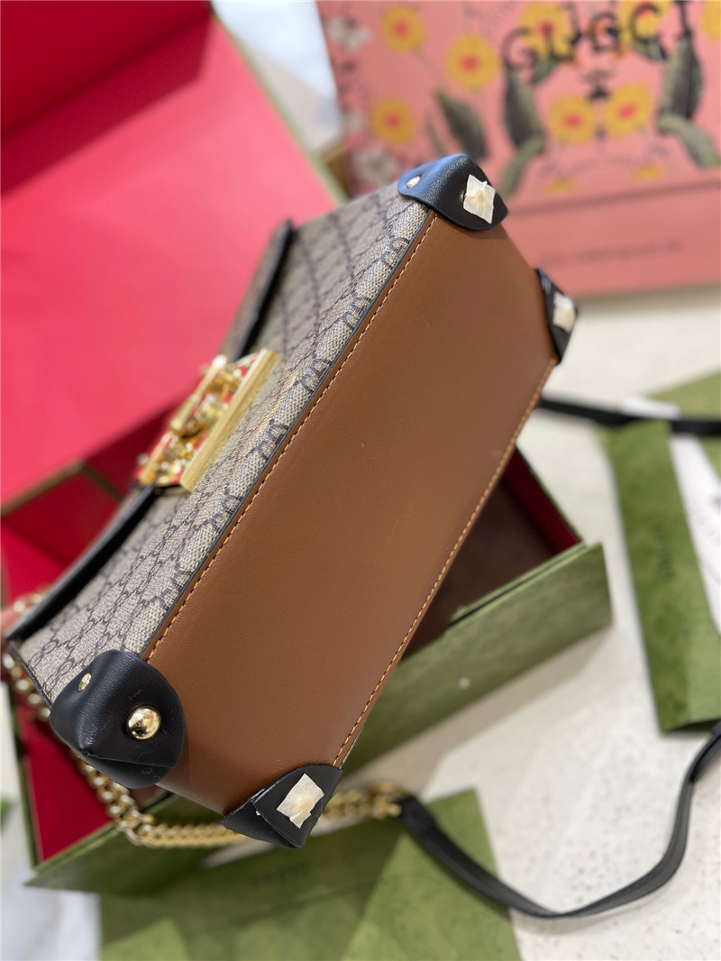 グッチ バンブー ショルダーバッグ 2023新作 gucci ハンドバッグ