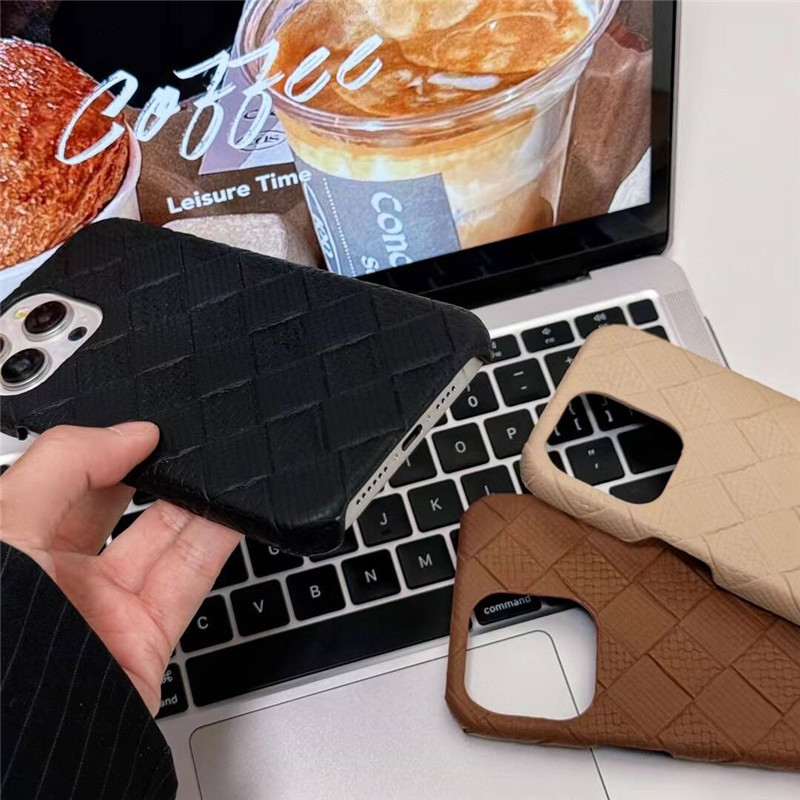 iphone17/17pro ケース ボッテガ iphone16 ケース 編み風 iphone16pro