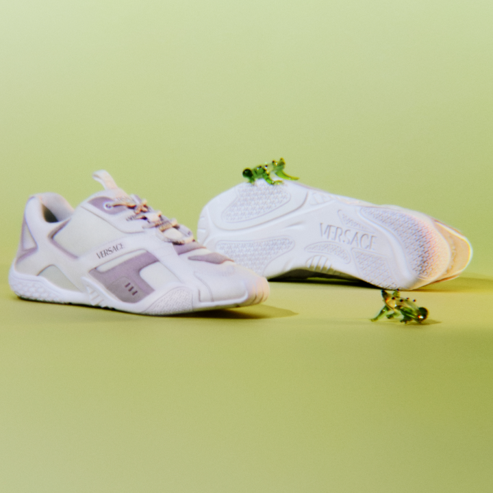 2025 ヴェルサーチェ ギャラクシア ポップアップ | 阪急うめだ本店